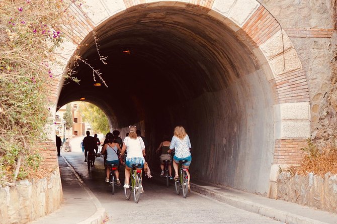 Rent a City Bike: Full Day 24 hours - Why the $21.77 price can be good value