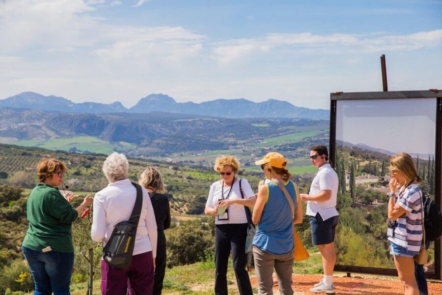 Ronda: LA Almazara LA Organic, Olive Oil Museum and Tasting - Practical tips for a better visit