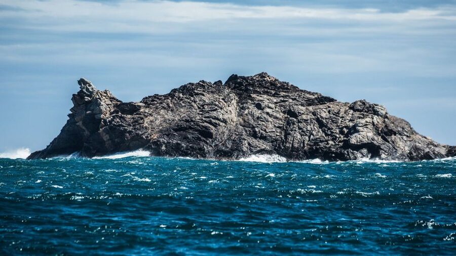 Roses: Cap de Creus & Port Lligat Boat Tour w/ Cadaqués Stop - What the $53 price really covers