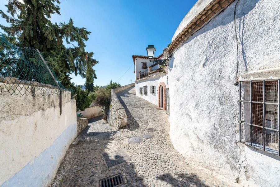 Sacromonte Caves Museum Admission Ticket - The walk up to the museum