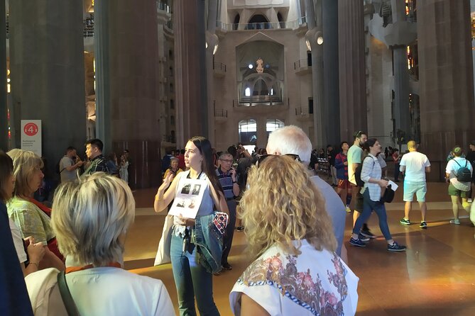 Sagrada Familia English Guided Tour & Optional Tower Access - The exterior sets the tone
