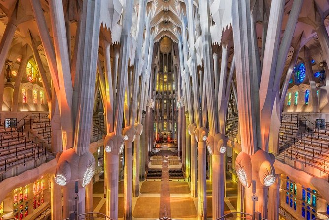 Sagrada Familia Private Guided Tour with Skip the Line Tickets - Who will get the most from this visit?