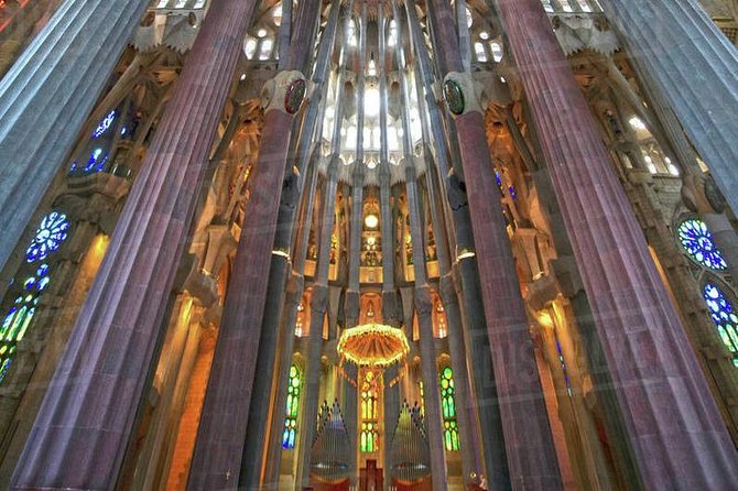 Sagrada Familia Private Tour with Skip-the-Line Ticket - Should you add the bell towers?