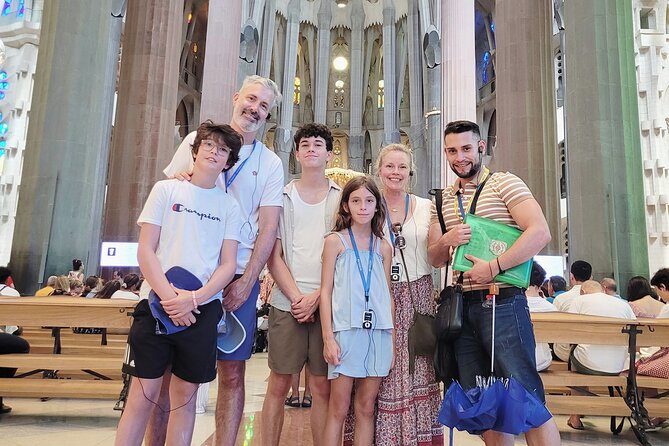 Sagrada Familia: The Golden Hour with Skip the line Tickets - Crowds, security, and pickpocket awareness