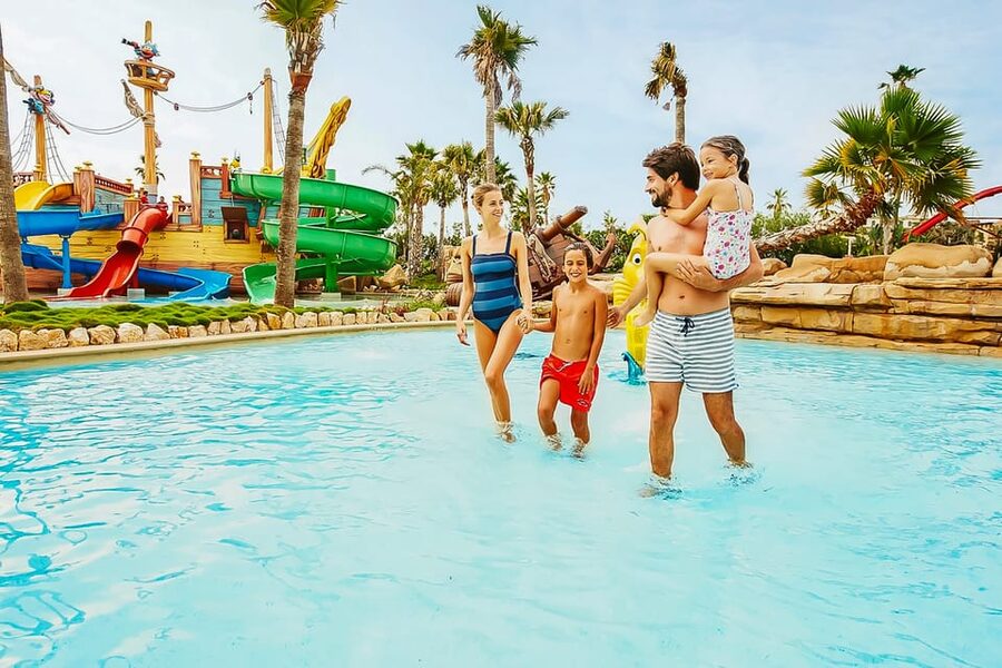 Salou: PortAventura Caribe Aquatic Park 1-Day Ticket - The rides: from gentle water to serious speed