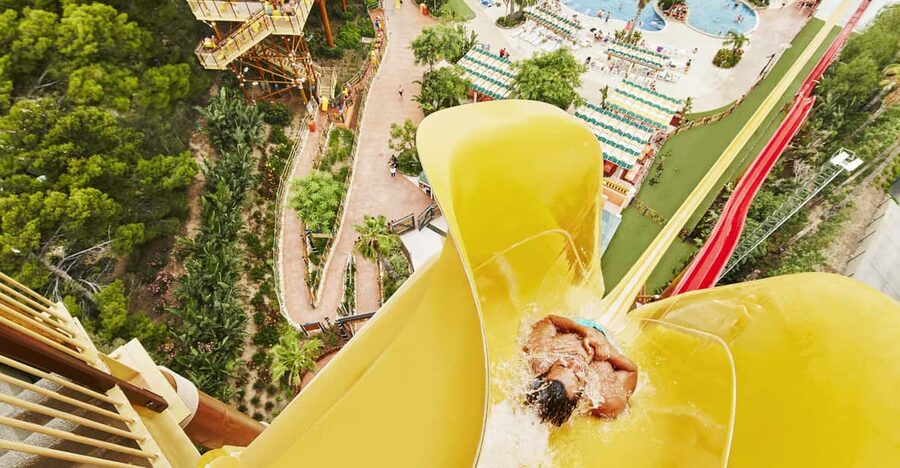 Salou: PortAventura Caribe Aquatic Park 1-Day Ticket - Queues are the real cost of a busy day