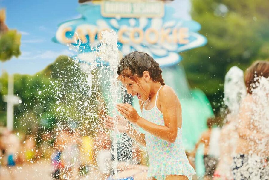 Salou: PortAventura Caribe Aquatic Park 1-Day Ticket - Cleanliness, staff, and park atmosphere