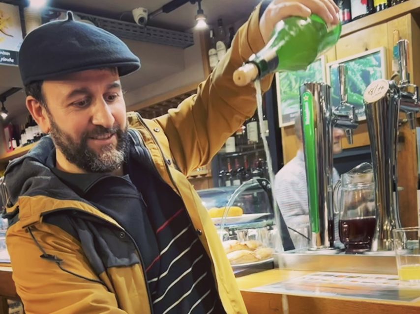 San Sebastian: Market, Pintxos and Wine Tasting Tour - La Gilda and the story behind a classic pintxo