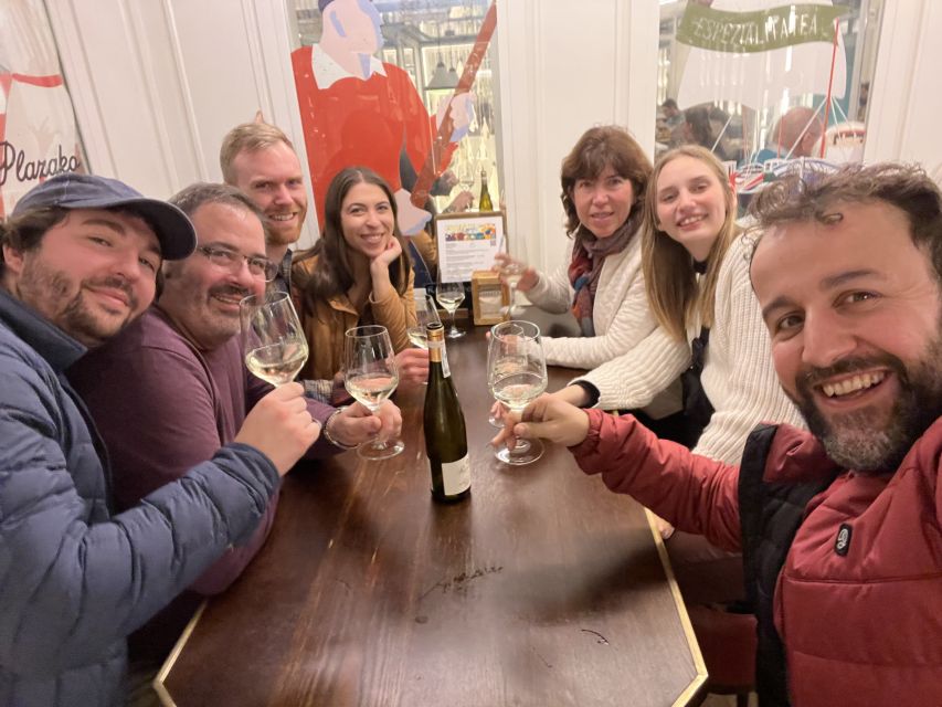 San Sebastian: Market, Pintxos and Wine Tasting Tour - Guide quality is the main strength