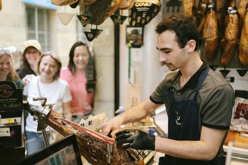San Sebastian: Pintxos and Wine Tour - La Viña finishes with San Sebastian cheesecake
