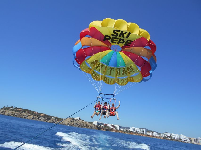 Santa Eulària des Riu: Parasailing Boat Cruise with Drinks - Drinks, music, and the onboard atmosphere