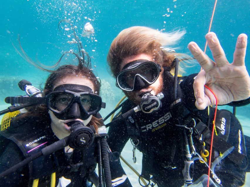 Santa Ponsa: Try Scuba Diving in a Marine Reserve - Arriving at Club Náutico Santa Ponsa
