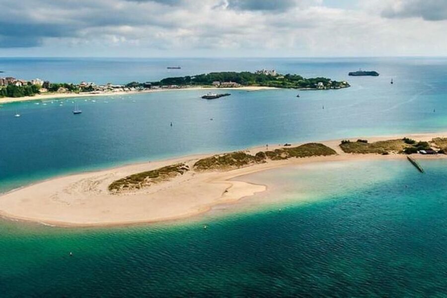 Santander: 1-Hour City Cruise Around the Bay - Magdalena Palace from the water