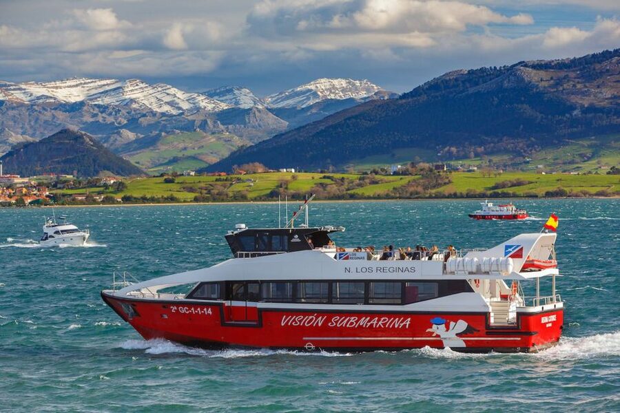 Santander: 1-Hour City Cruise Around the Bay - The Spanish commentary is the main limitation