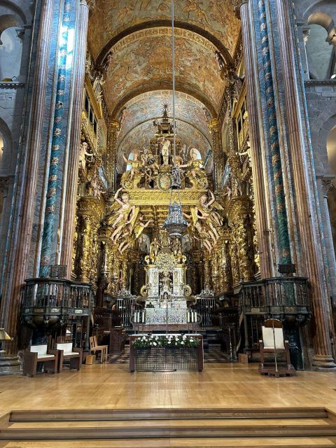 Santiago de Compostela: Cathedral, Museum, and Old Town Tour - Inside the Cathedral Museum, about 45 minutes