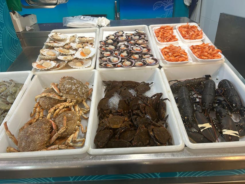 Santiago: Guided Foodie Tour with Drinks, Tapas & Live Music - The Abastos Market option around midday