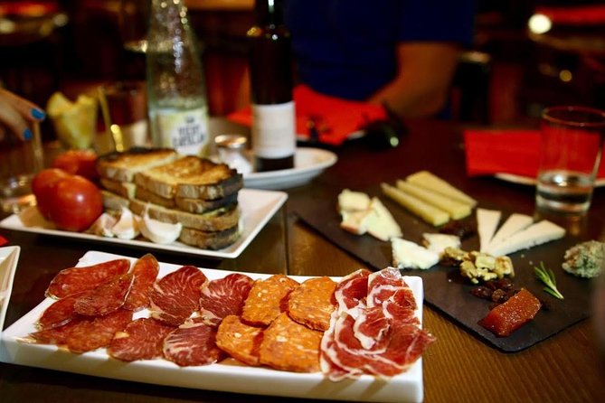 Savor Spain: Food, Wine, History & Culture Small Group Tour in Old Barcelona - Why this four-hour food walk works well early in your stay