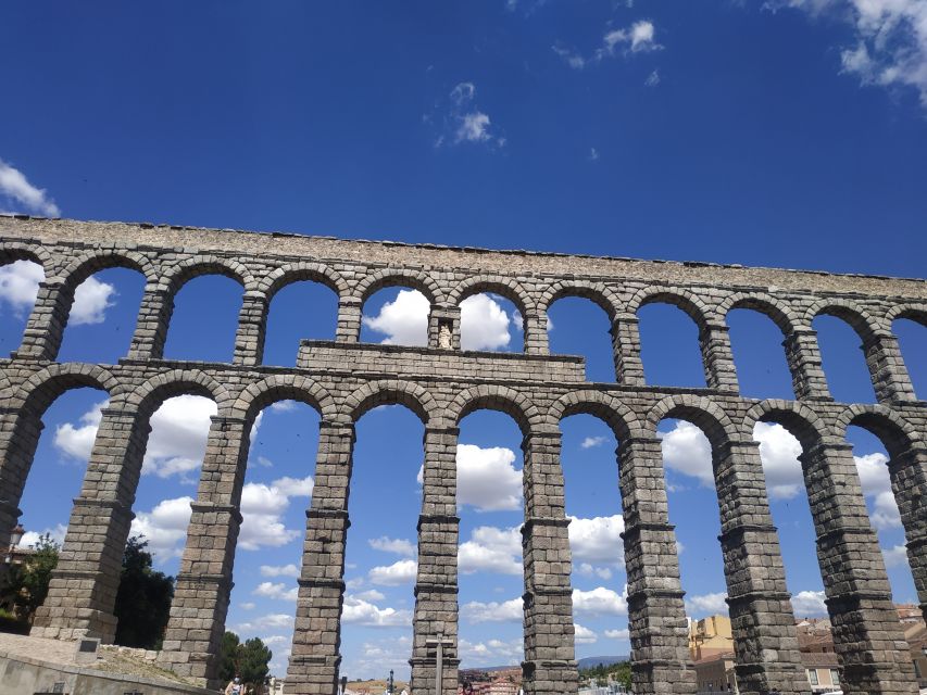 Segovia: Guided Walking Tour with Cathedral & Alcázar Entry - Is $32 a fair price?