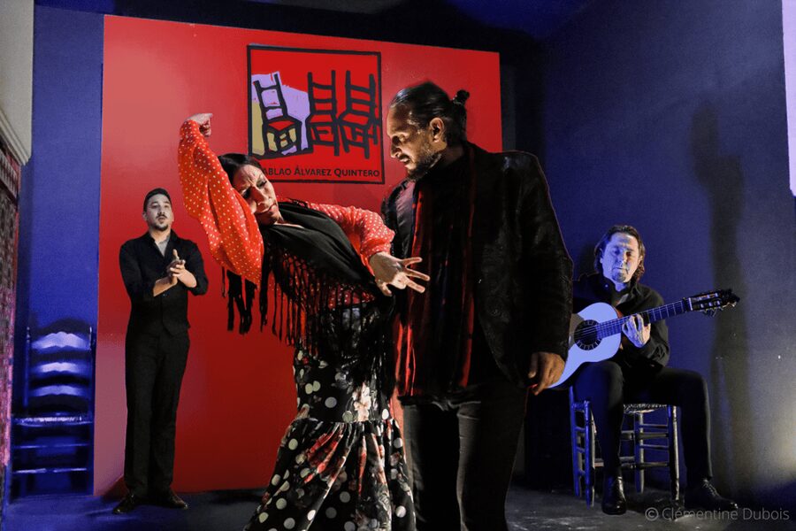 Sevilla: Flamenco Show at Tablao Álvarez Quintero - How the one-hour performance unfolds