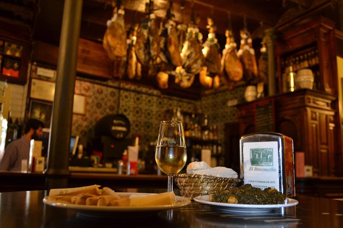 Sevilla Food Tour: Tapas, Wine, History & Traditions - A short flamenco stop at Plaza del Pan