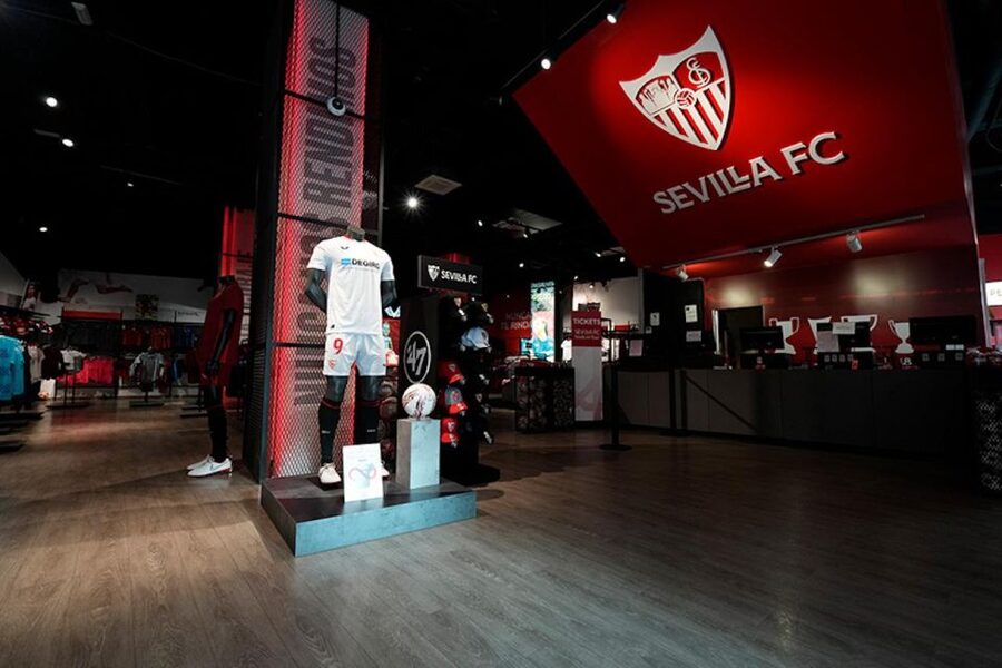 Sevilla: Ramón Sánchez Pizjuán Stadium Entry Ticket - How the $16 price compares with the experience