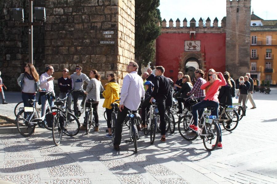 Seville: 3–Hour Sightseeing Tour - Avenida de la Constitución, the Cathedral, and the Giralda