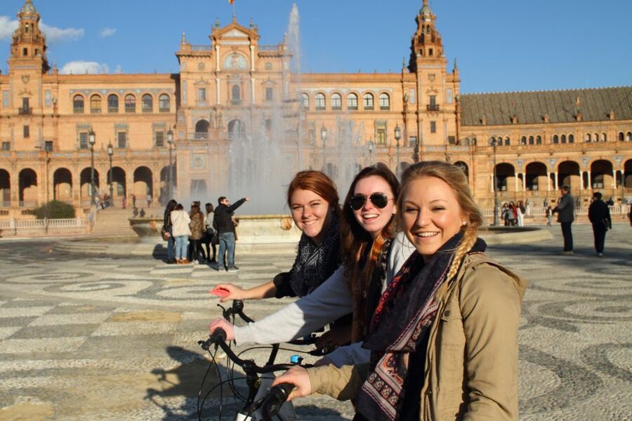 Seville: 3–Hour Sightseeing Tour - Plaza del Salvador and Seville’s civic center