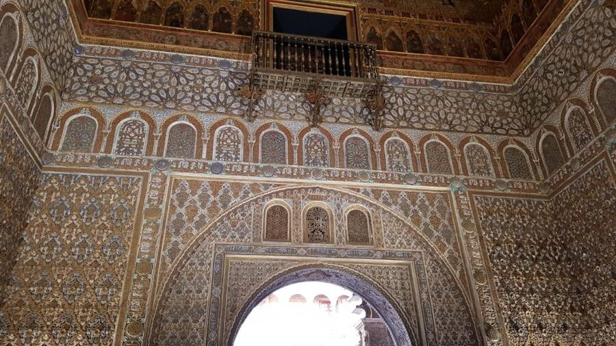 Seville: Alcázar, Cathedral & Giralda Fast Track Guided Tour - Inside Seville Cathedral