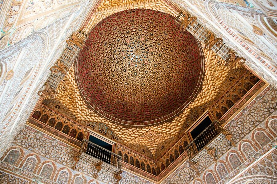 Seville: Alcazar Skip-the-Line Guided Tour with Tickets - Why the Alcazar deserves a guided visit