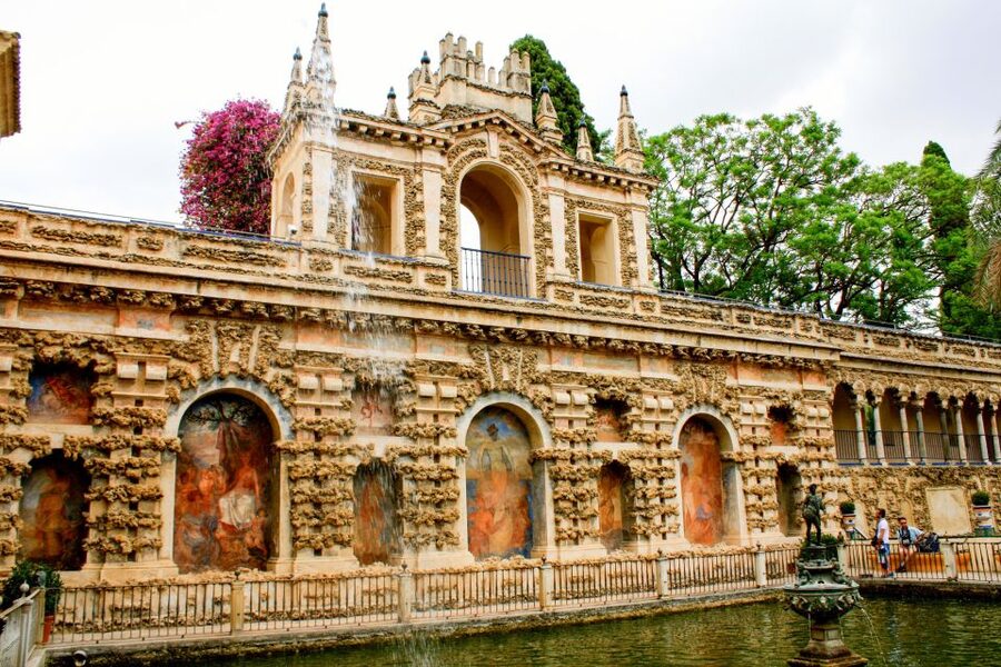 Seville: Alcazar Skip-the-Line Guided Tour with Tickets - The Royal Chamber is not included
