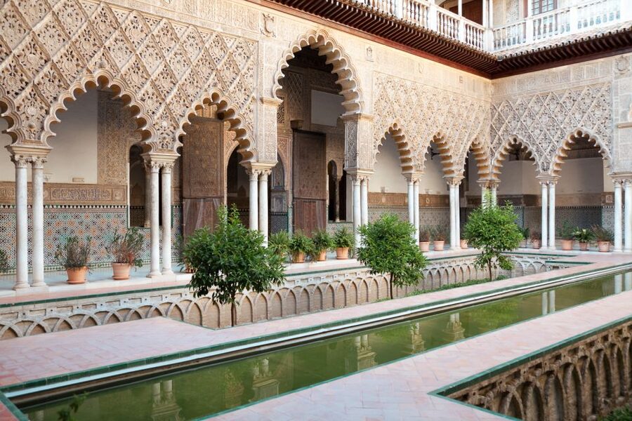 Seville: Alcazar Skip-the-Line Guided Tour with Tickets - Meeting near the Plaza del Triunfo