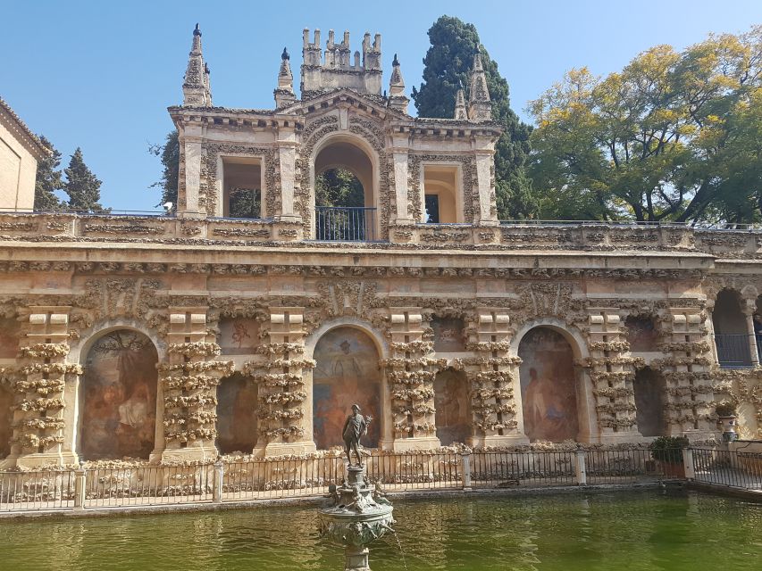 Seville: Alcázar Tour with Tickets Included - The palace story begins with a fortress