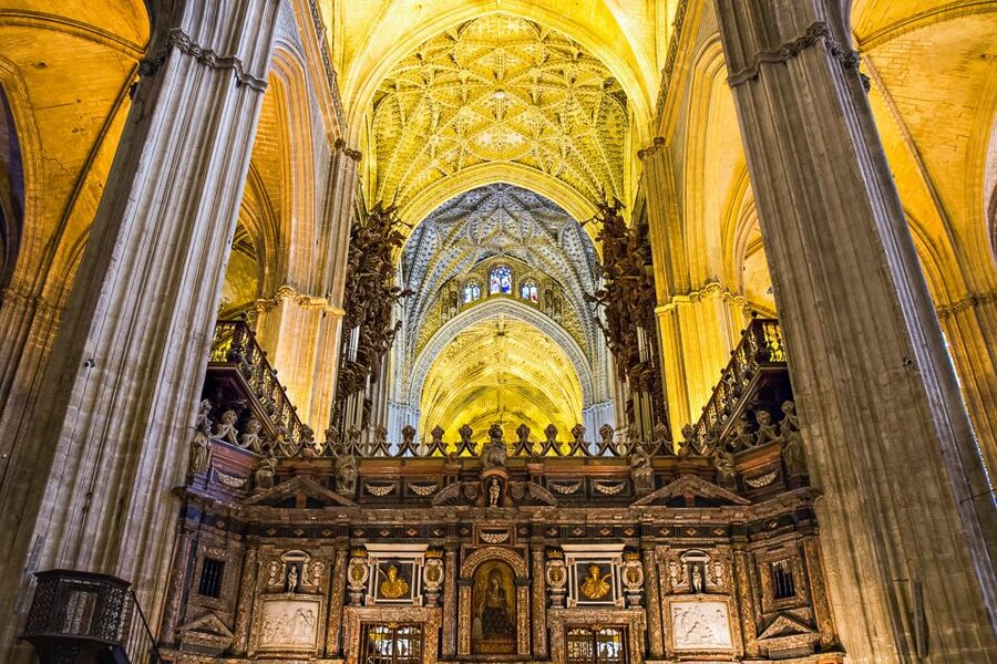 Seville: Cathedral and La Giralda Entry Ticket - The best time and pace for your visit