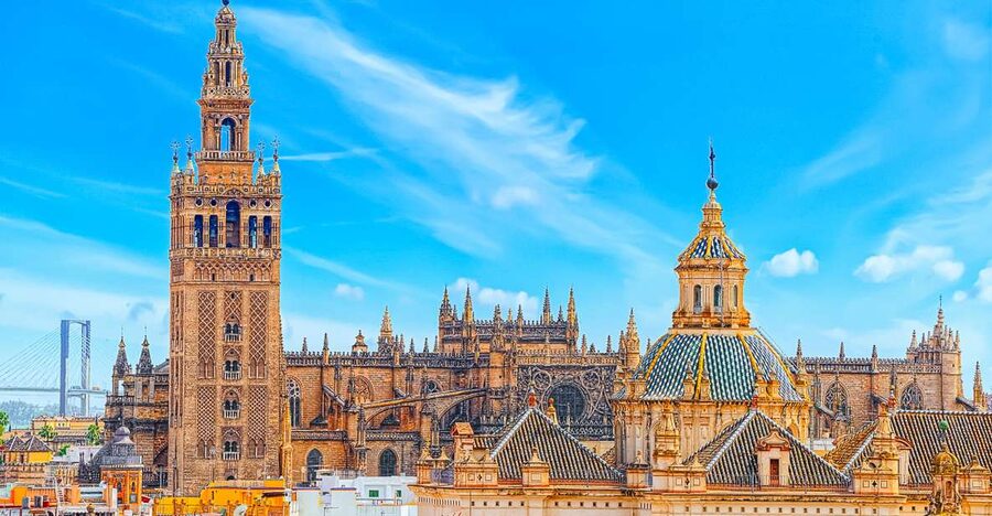 Seville: Cathedral and La Giralda Entry Ticket - Inside the world’s largest Gothic cathedral