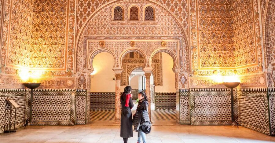Seville: Cathedral, Giralda & Alcazar Entry With Guided Tour - Should you book it?