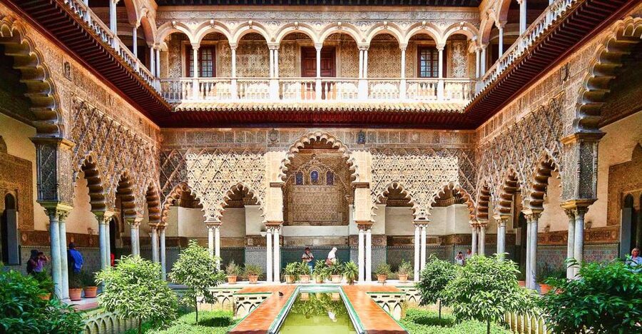 Seville: Cathedral, Giralda & Alcázar Guided Tour - Key points before you book