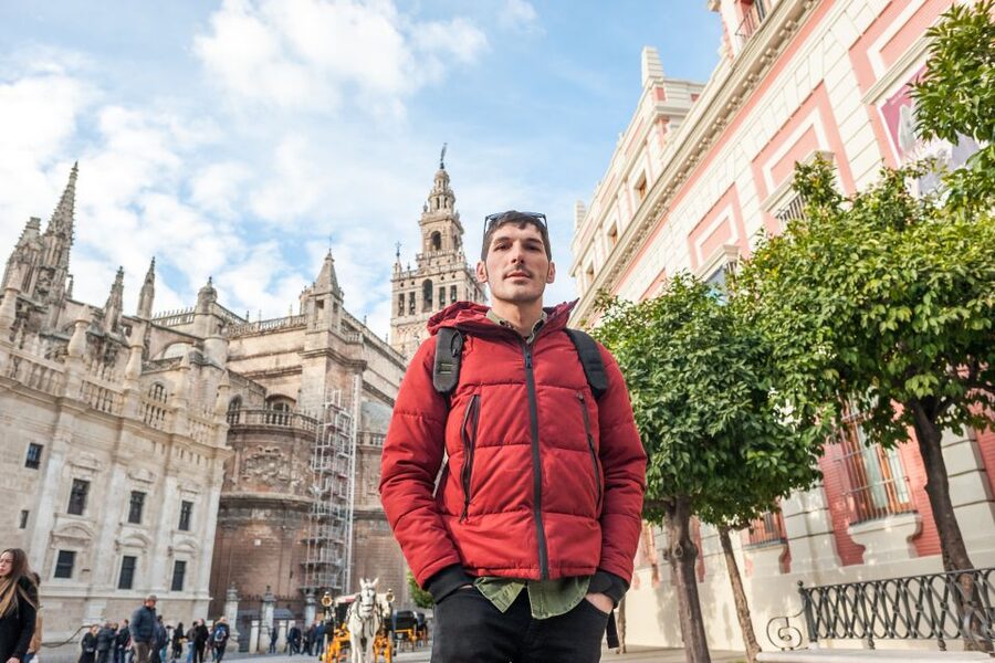 Seville: Cathedral Guided Tour with Priority Access - The Giralda climb and Seville from above