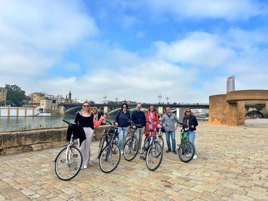 Seville: Dutch Cycling Highlights Tour with local guide - Key points to know before you book