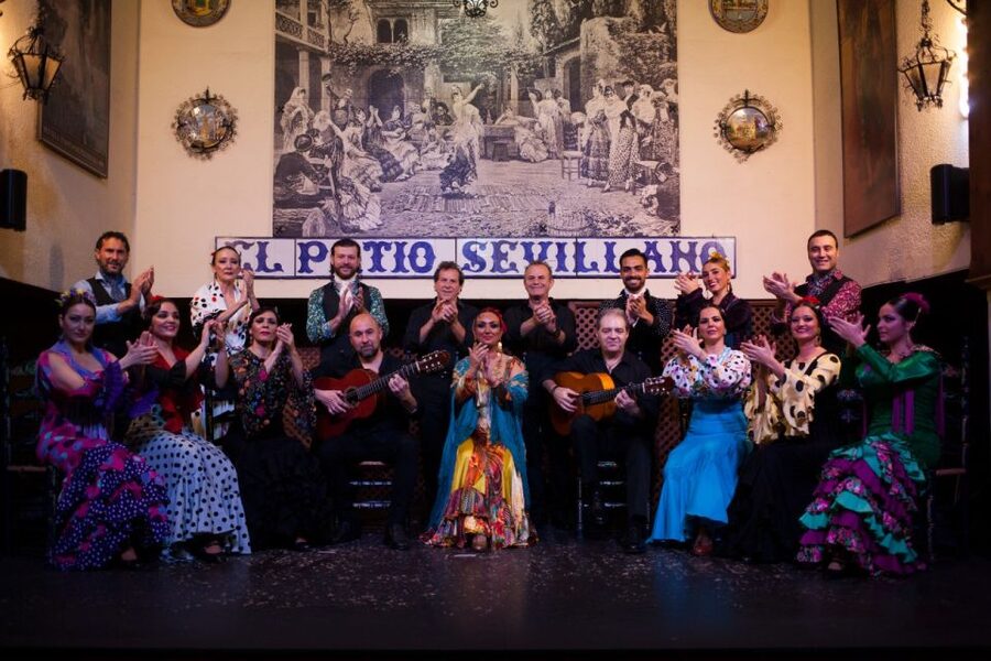 Seville: El Patio Sevillano Flamenco Show Ticket & Dinner - The opening dances show flamenco’s range