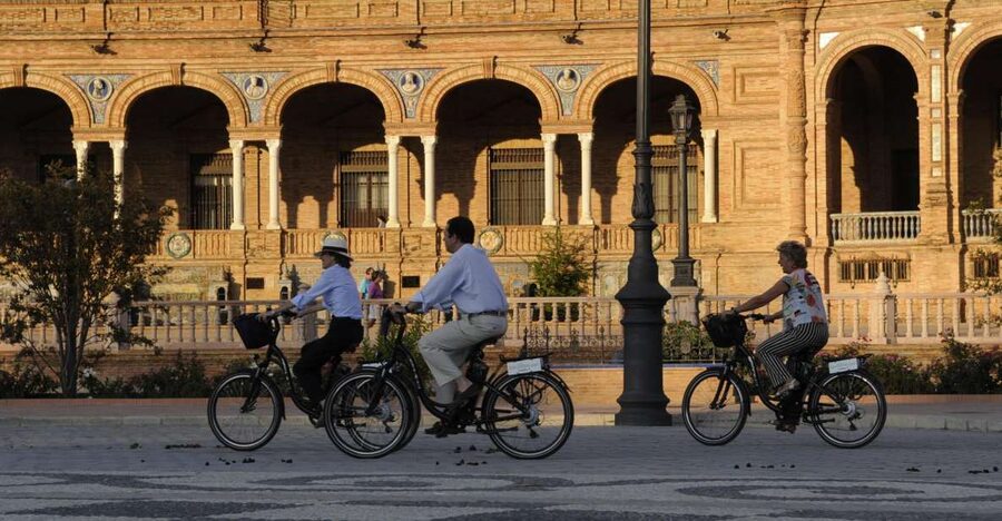 Seville: Electric Bike Tour in Small Group - Starting at Castelar 9 near El Arenal