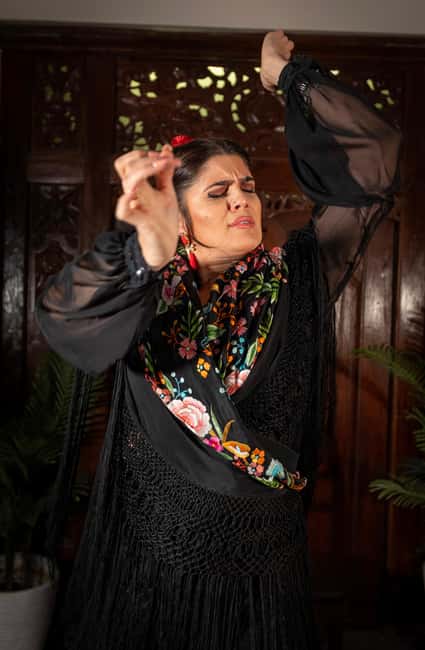 Seville: Flamenco Show at Tablao Almoraima in Triana - Why Triana makes a fitting home for flamenco