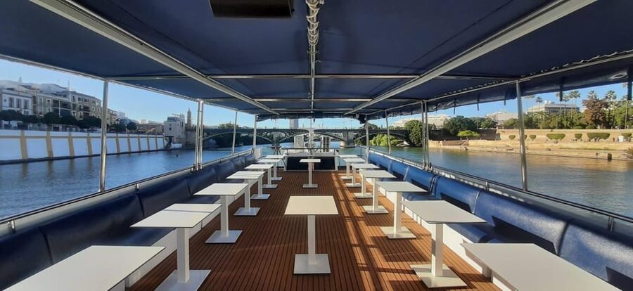 Seville: Guadalquivir Boat Tour with Optional Lunch/Dinner - Passing the Torre del Oro and Real Maestranza