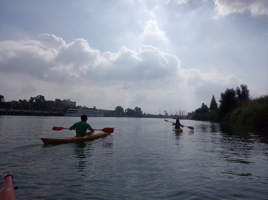 Seville: Guadalquivir River Kayaking Trip - Two hours on the Guadalquivir