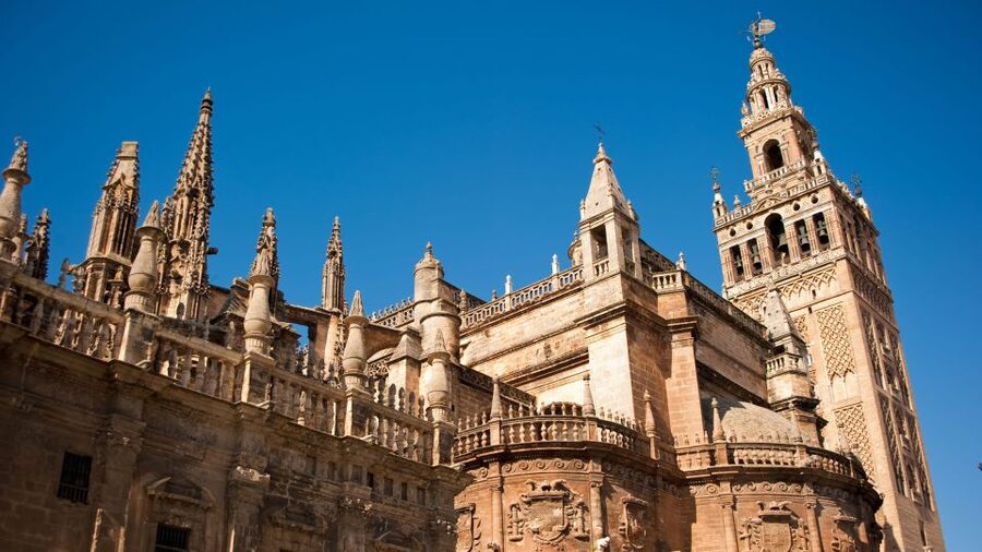 Seville: Guided Tour with Cathedral & Giralda Entrance - Key points to know before you book