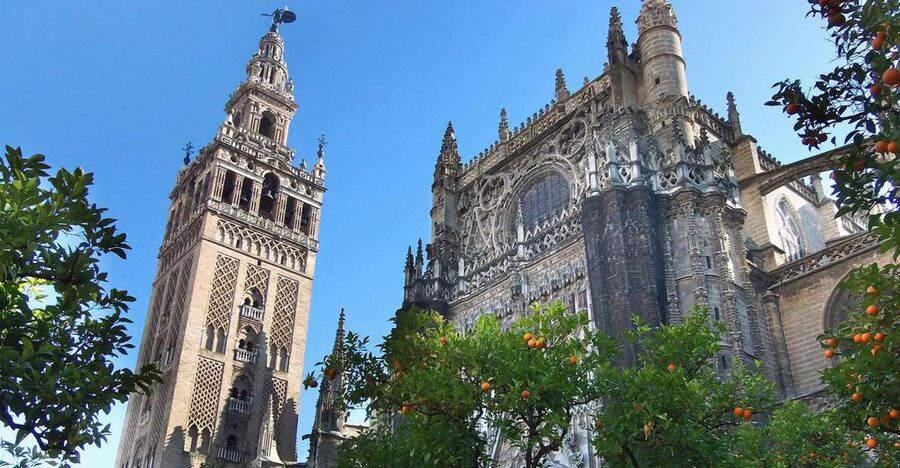 Seville: Guided Tour with Cathedral & Giralda Entrance - The Giralda connection and tower access