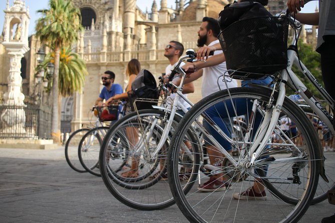 Seville Highlights Bike Tour (English) - Why a bike is smart in spread-out Seville