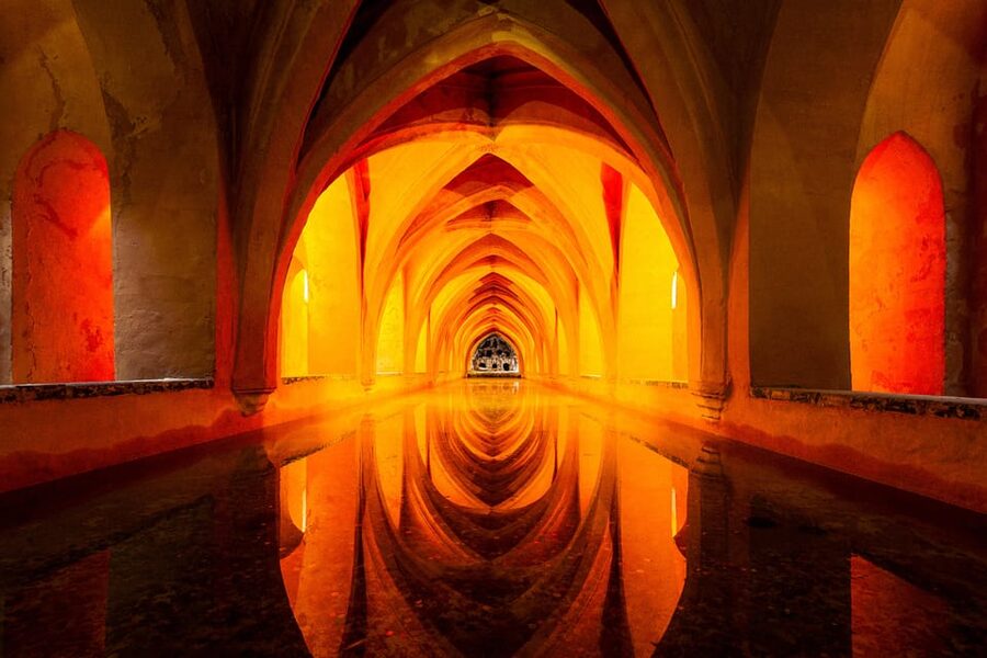 Seville: Priority Access Cathedral, Giralda & Alcázar Tour - Practical clothing, bags, and entry rules