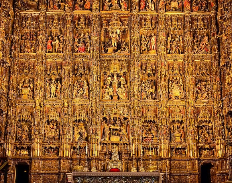 Seville: Priority Access Cathedral & Giralda Tour - Meeting at Plaza Virgen de los Reyes