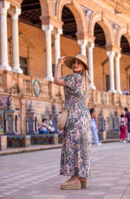 Seville: Professional Photoshoot at Plaza de España - What you will photograph at Plaza de España