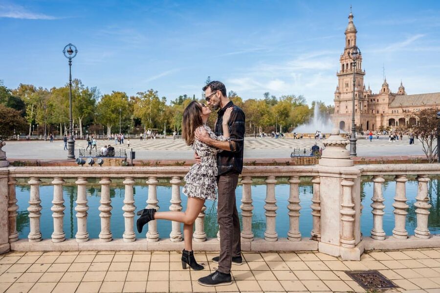 Seville: Professional Photoshoot at Plaza de España - Who will enjoy this experience most?